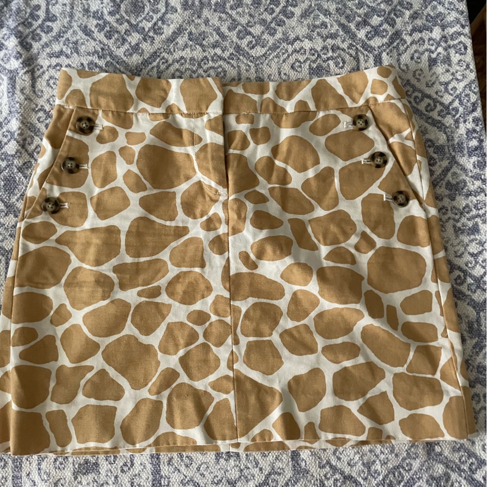 J. Crew Mini skirt. Size 0. Giraffe print.